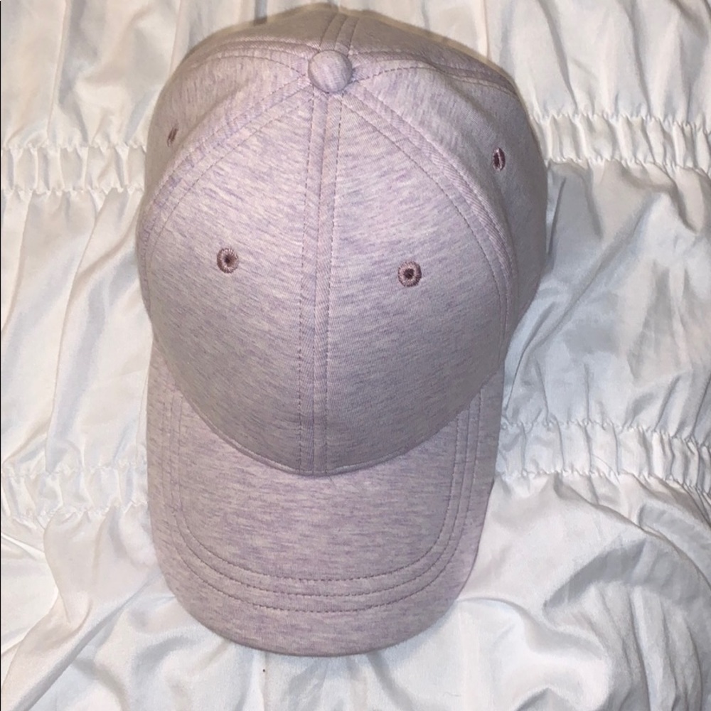lilac lulu hat! never used!